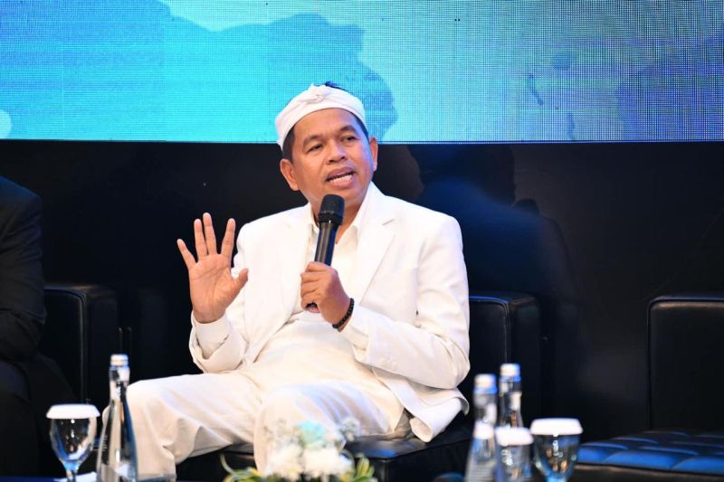 dedi-mulyadi-targetkan-penggabungan-41-bumd-dimulai-2026