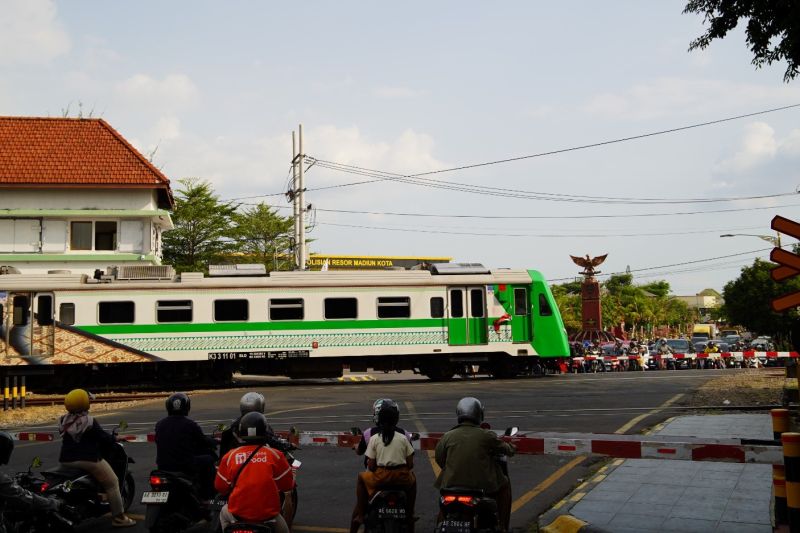 daop-7-madiun-resmi-memperpanjang-rute-ka-bias-hingga-stasiun-caruban