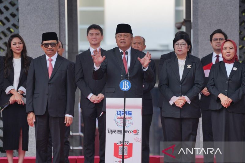 bi-catat-transaksi-qris-antarnegara-capai-rp166-triliun-per-juni-2025