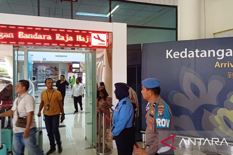 menhub-beri-waktu-enam-bulan-bandara-rhf-penuhi-standar-internasional