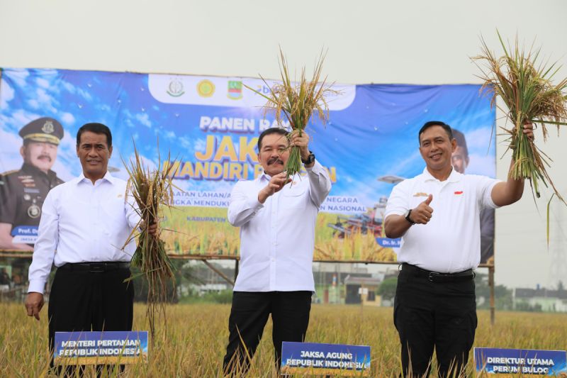 mentan-sebut-kejagung-berperan-penting-dukung-swasembada-pangan