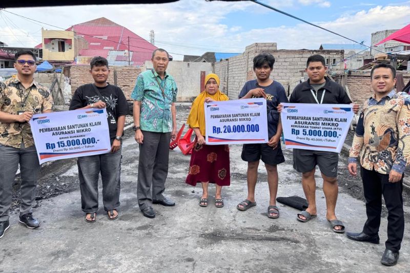 bri-insurance-bayar-klaim-asuransi-ke-umkm-korban-kebakaran-di-palu