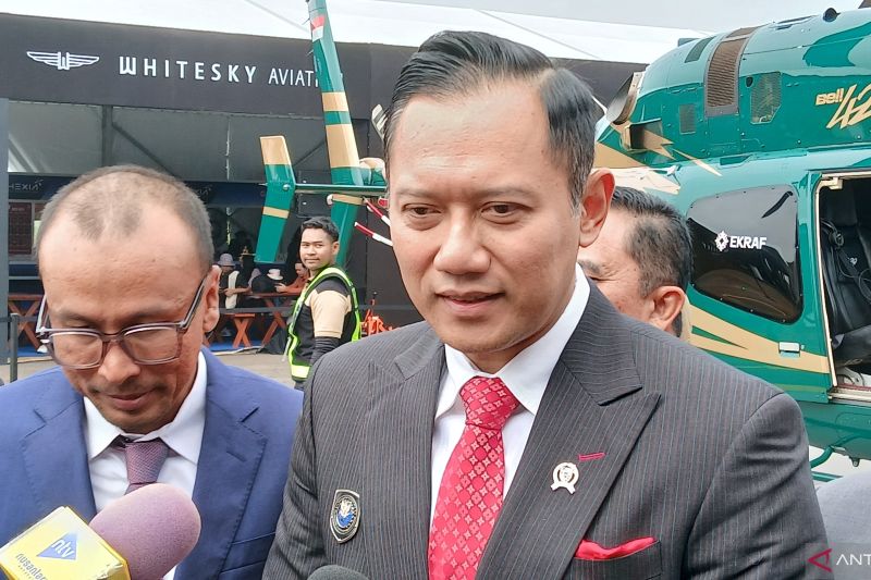 menko-ipk-pemerintah-komitmen-perkuat-transportasi-udara