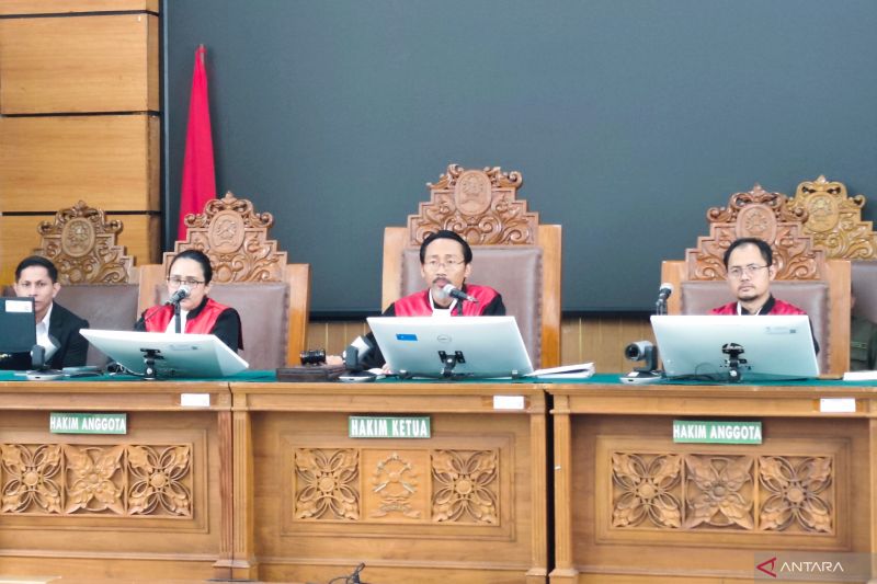 silfester-tak-hadiri-sidang-pk-di-pn-jaksel-karena-sakit