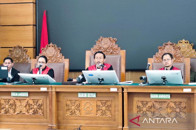 silfester-tak-hadiri-sidang-pk-di-pn-jaksel-karena-sakit