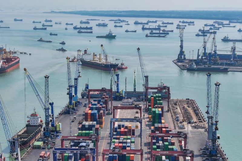 terminal-teluk-lamong-perkuat-pintu-perdagangan-internasional-jatim