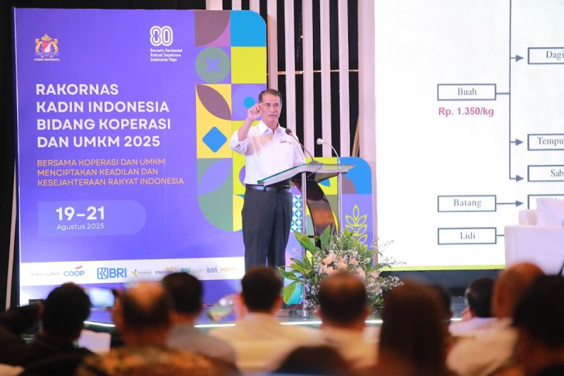 mentan-ajak-kadin-indonesia-terlibat-pengembangan-pertanian-perkebunan