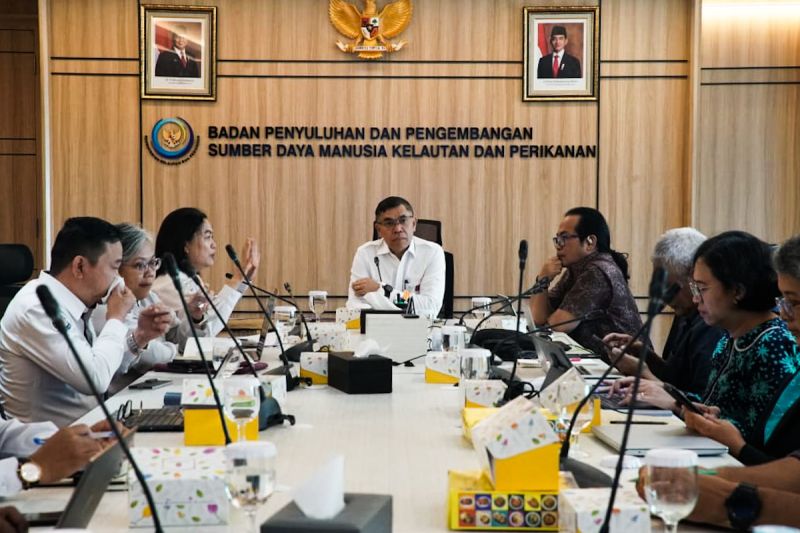 kkp-ajak-ngo-tingkatkan-kualitas-sdm-kelautan-dan-perikanan