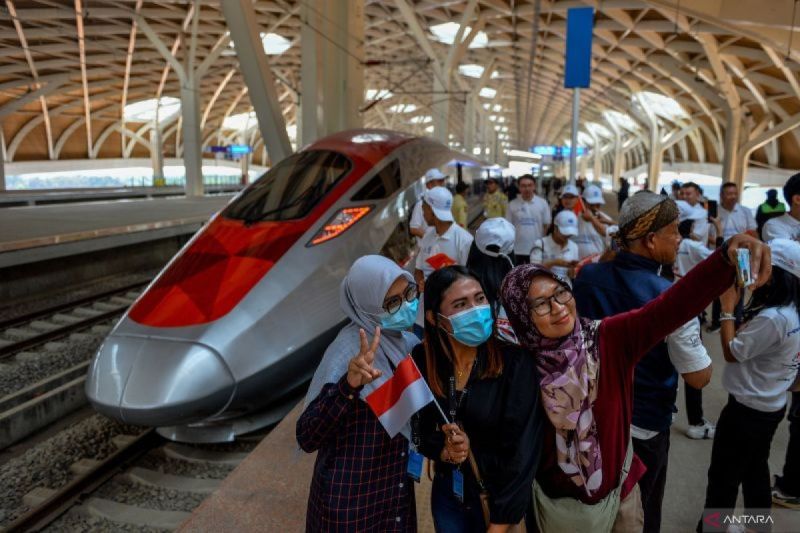 kai-siap-berkoordinasi-dengan-danantara-terkait-penyelesaian-kcic