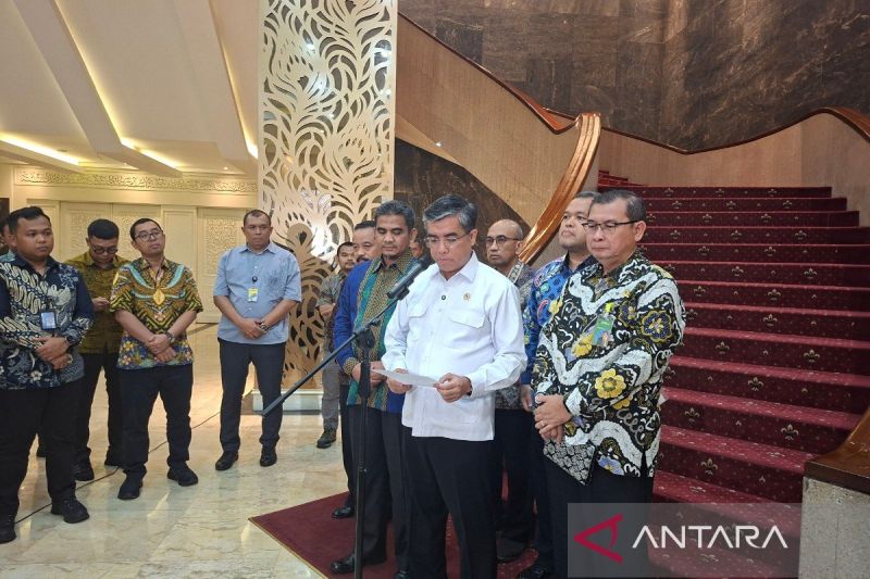 menaker-tegaskan-tidak-ada-toleransi-terhadap-perilaku-koruptif