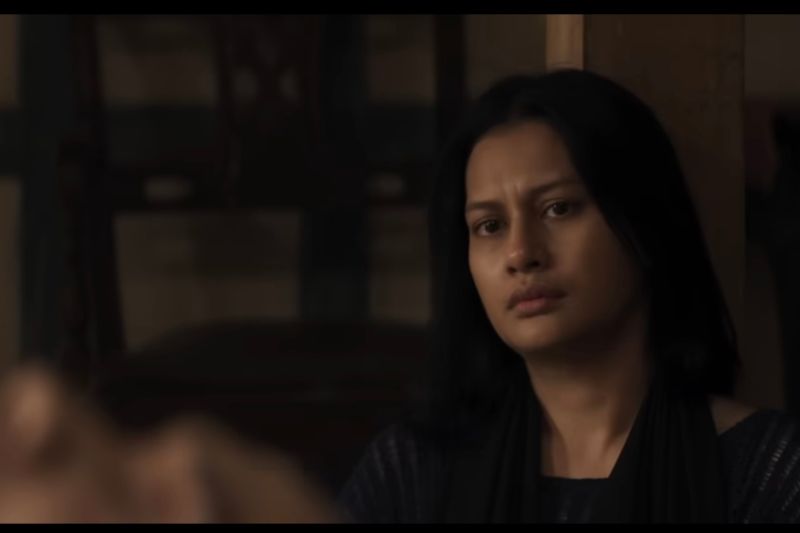 sinopsis-dan-jadwal-tayang-film-perempuan-pembawa-sial