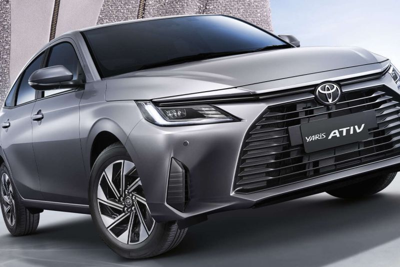 spesifikasi-yaris-ativ-hybrid-yang-telah-diluncurkan-di-thailand
