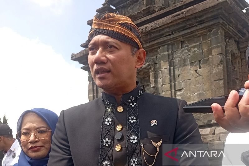 menteri-ahy-pemerintah-pusat-perkuat-infrastruktur-dieng