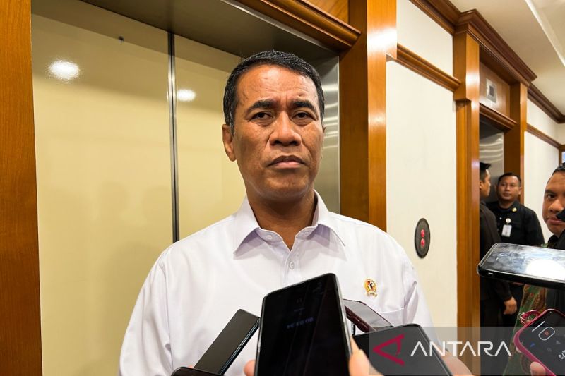 mentan-pastikan-operasi-pasar-tekan-harga-beras-dan-lindungi-konsumen