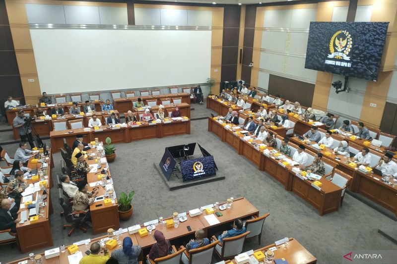 Komisi VIII DPR-Pemerintah setujui RUU Haji dibawa ke rapat paripurna