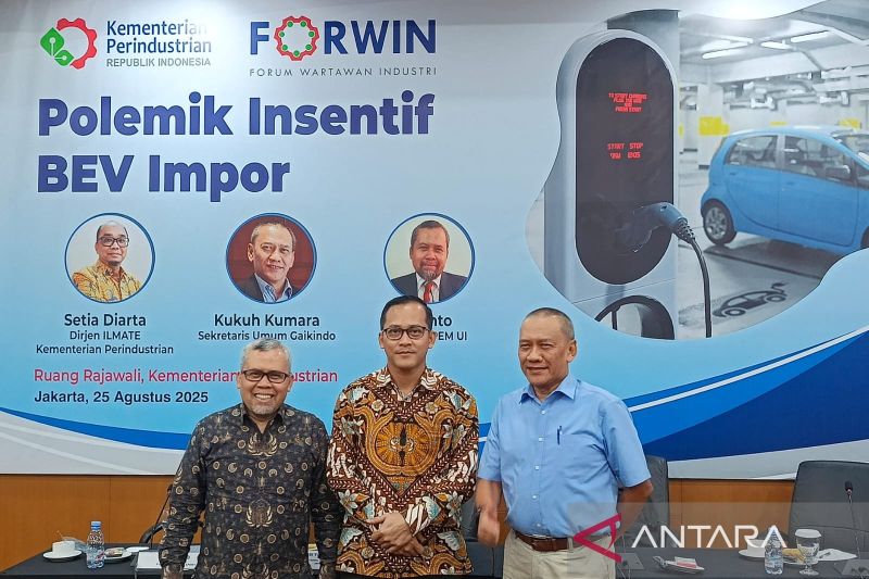 pemerintah-belum-bahas-kelanjutan-insentif-mobil-listrik-impor