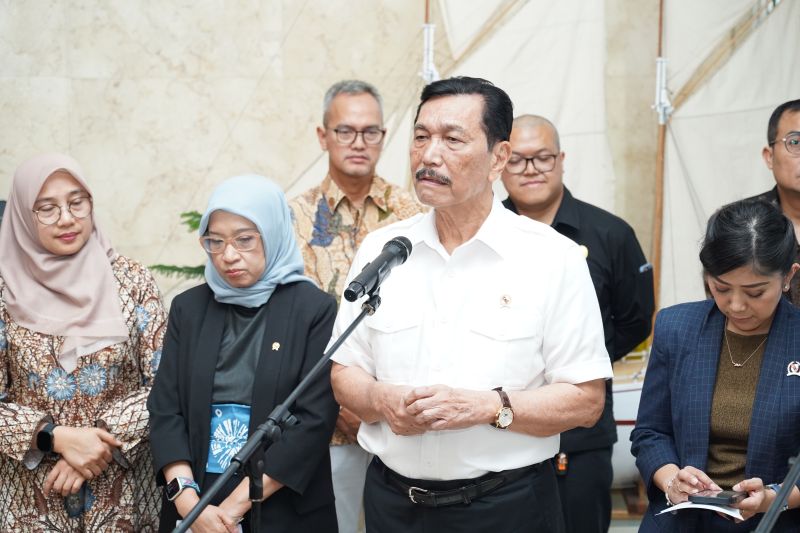 den-sebut-digitalisasi-bansos-bakal-kurangi-34-juta-orang-miskin