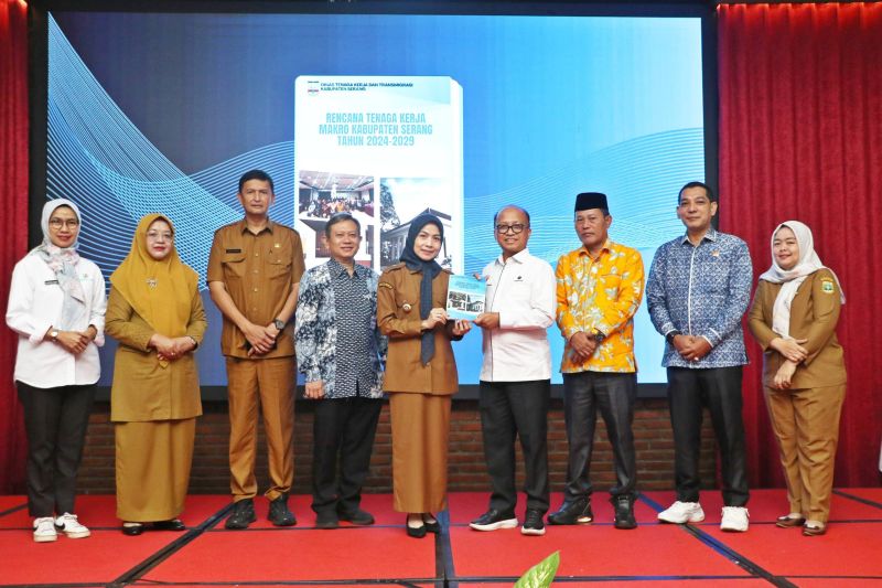 kemnaker-apresiasi-rtk-makro-pemkab-serang-guna-tekan-pengangguran