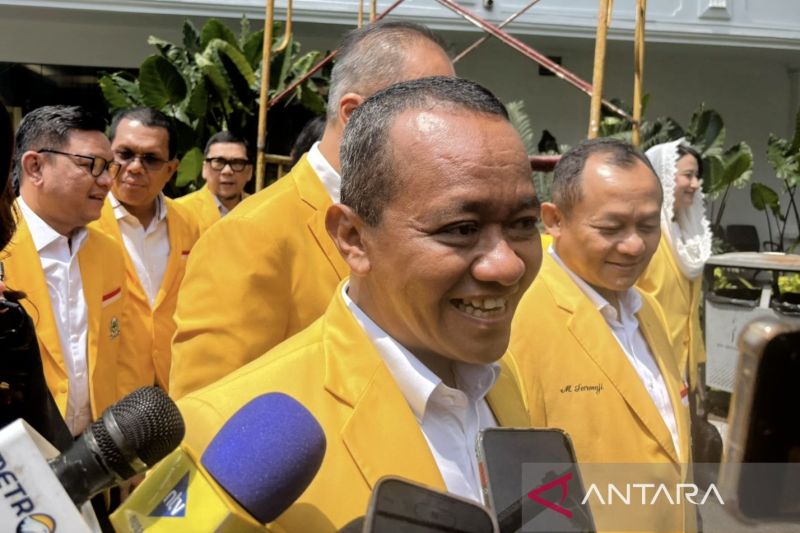 respons-bbm-langka-di-spbu-swasta-bahlil-perkuat-peran-pertamina