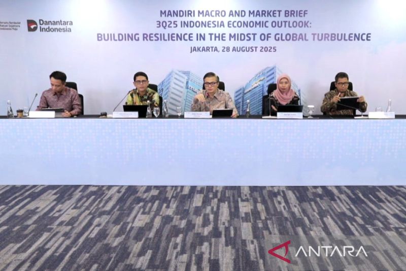 ekonom-sebut-pariwisata-hingga-makanan-dapat-percepat-ekonomi-tumbuh