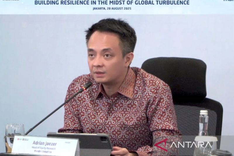 ekonom-sebut-kebijakan-moneter-yang-kondusif-dukung-ihsg-tembus-8000