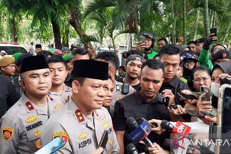 kapolda-sebut-anggota-brimob-terkait-kematian-ojol-masih-diperiksa