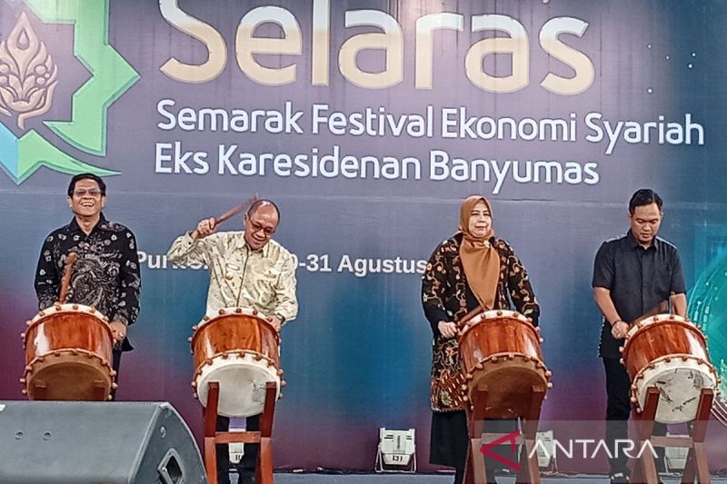 bupati-banyumas-dorong-ekonomi-syariah-jadi-motor-pertumbuhan-daerah