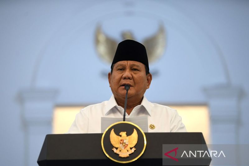 prabowo-minta-bumn-sektor-sda-diperkuat-termasuk-produksi-pt-timah