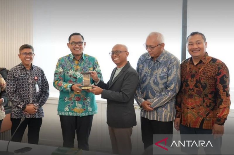 brin-dukung-pengembangan-iradiasi-pangan-dan-kesehatan-di-kaltim