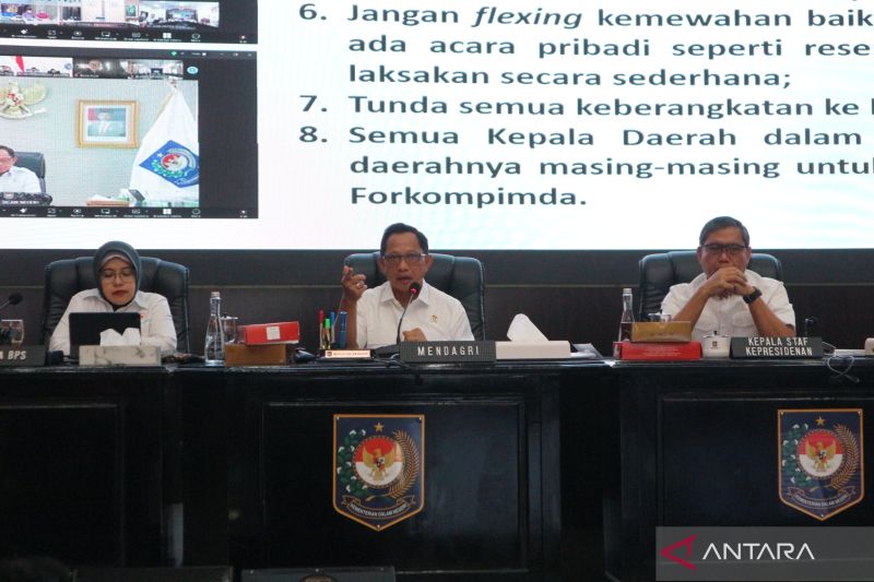 mendagri-minta-daerah-kendalikan-inflasi-paling-tinggi-35-persen