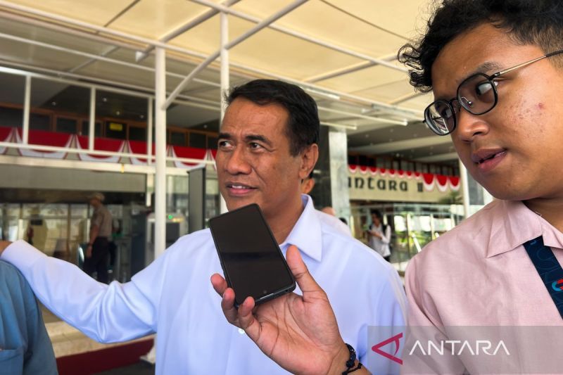mentan-pastikan-produksi-beras-aman-untuk-pasok-kebutuhan-nasional