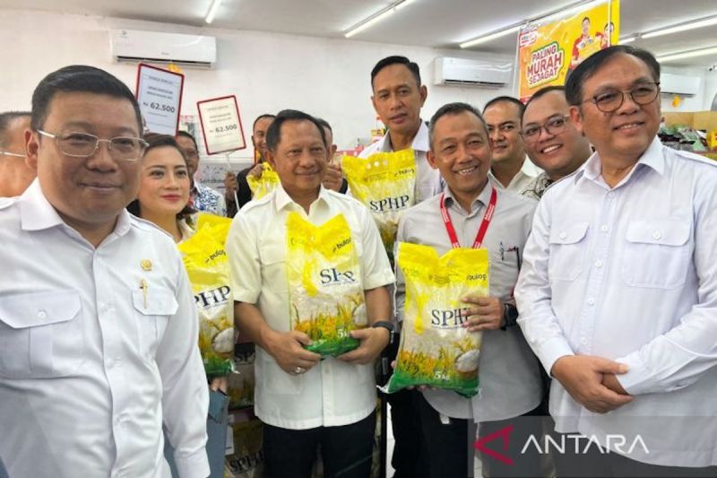 bapanas-penyaluran-beras-sphp-di-ritel-modern-segera-dimasifkan