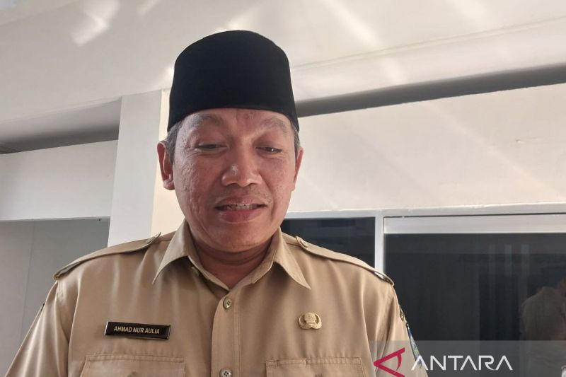 dispar-pastikan-wisata-ntb-berjalan-normal-meski-ada-travel-warning