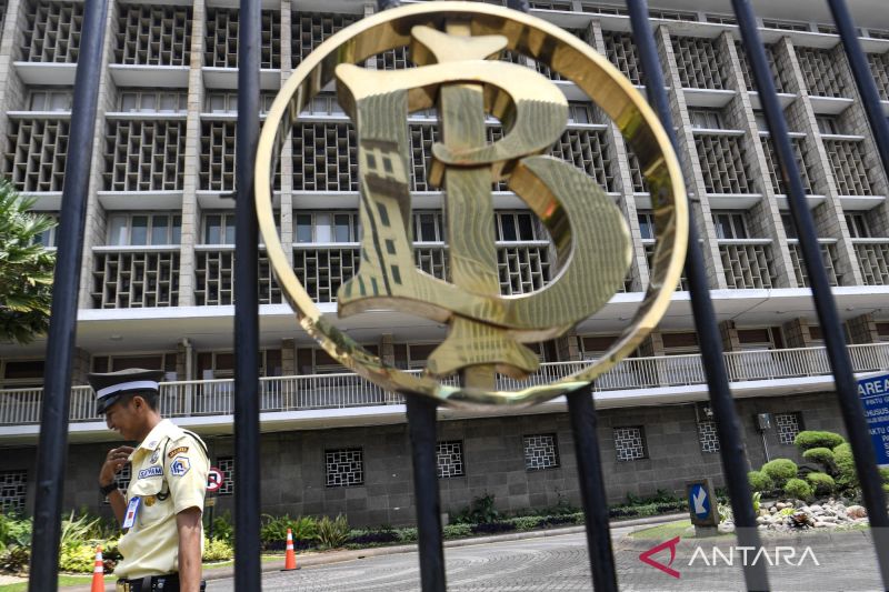 bi-modal-asing-keluar-bersih-capai-rp1685-triliun-pada-1-3-september