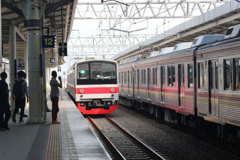 kai-dinilai-berperan-vital-sebagai-pengelola-transportasi-masyarakat