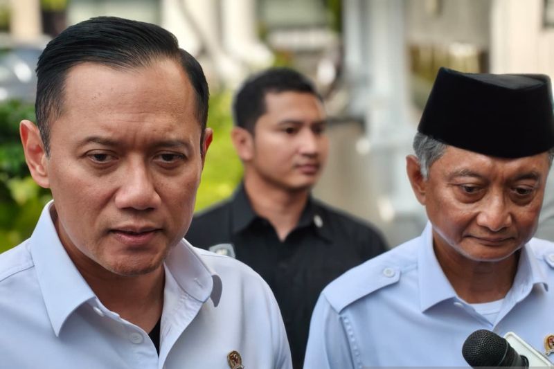 ahy-buka-peluang-kerja-sama-dengan-china-bangun-giant-sea-wall