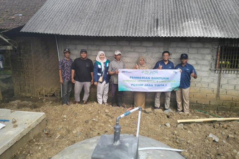 pjt-i-serahkan-lima-ipal-biogas-di-tulungagung