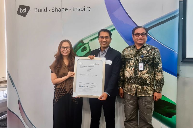 pelindo-solusi-logistik-pertahankan-sertifikasi-iso-370012016