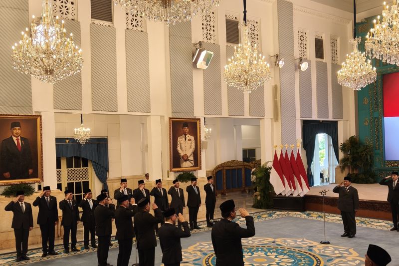 ekonom-sebut-volatilitas-pasar-imbas-reshuffle-bersifat-jangka-pendek