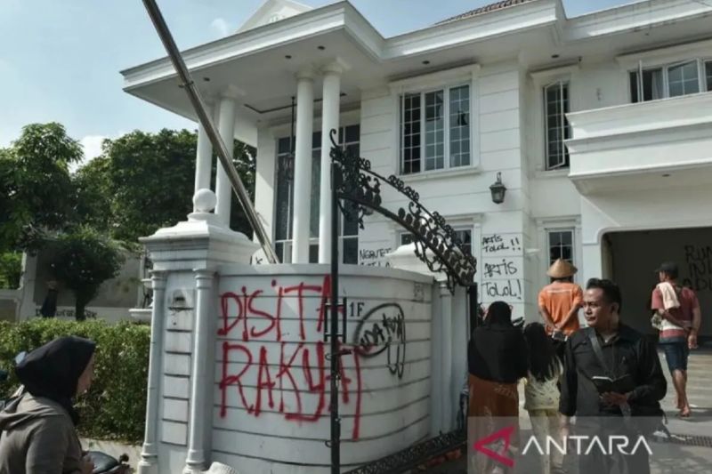 polres-jaktim-panggil-sherina-munaf-terkait-kucing-uya-kuya