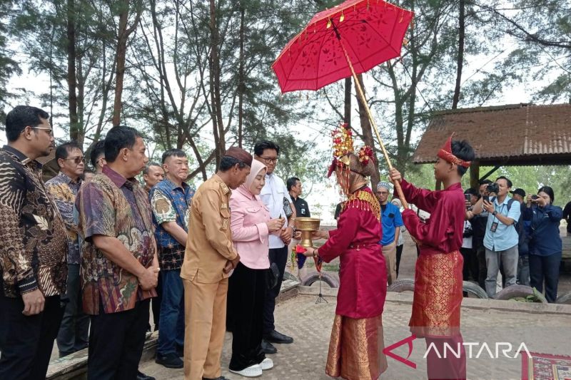 komisi-vii-dpr-wisata-desa-tapak-antu-butuh-fasilitas-pendukung