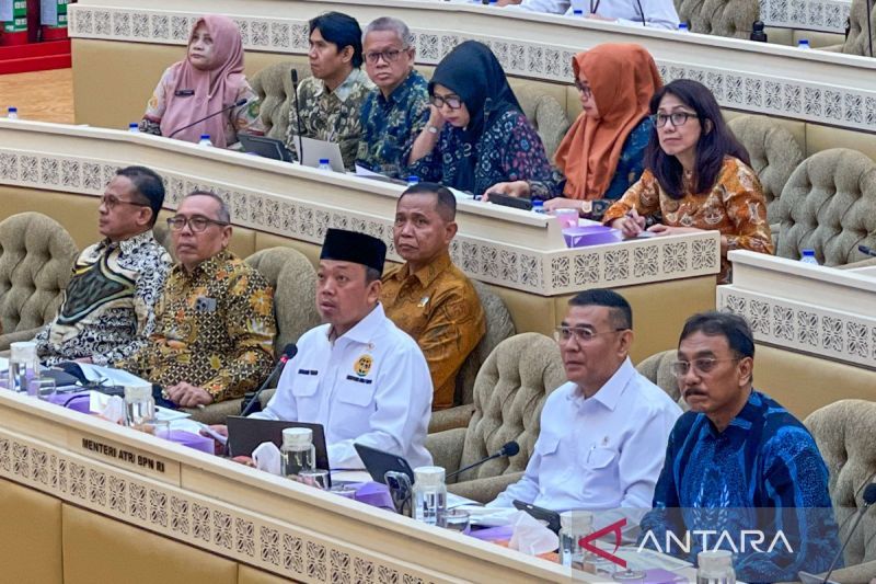 menteri-atr-pastikan-percepat-sertifikasi-tanah-wakaf-dan-rumah-ibadah