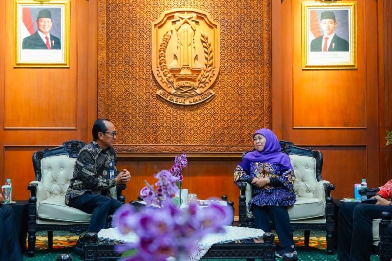 khofifah-optimistis-fesyar-2025-akselerasi-ekonomi-syariah-nasional