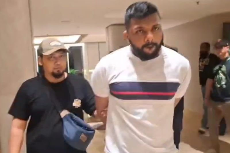 polisi-tangkap-buronan-nomor-1-sri-lanka-di-kebon-jeruk-jakbar