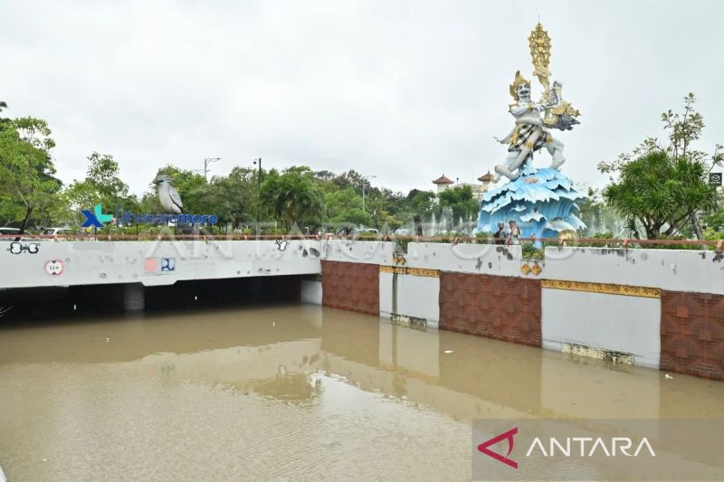 bandara-ngurah-rai-nyatakan-kondisi-force-majeure-akibat-banjir