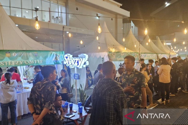 bi-libatkan-21-pelaku-usaha-kopi-pada-sewindu-festival-kopi-papua
