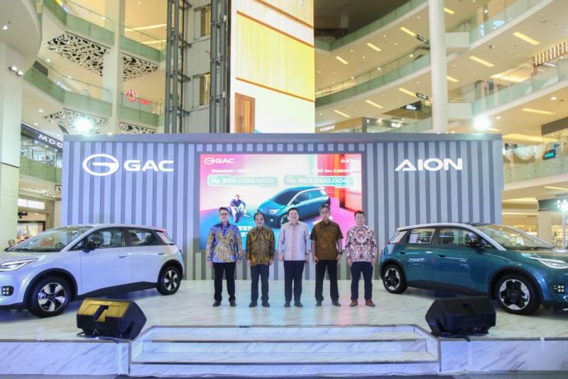 mobil-listrik-baru-gac-aion-tawarkan-garansi-baterai-seumur-hidup