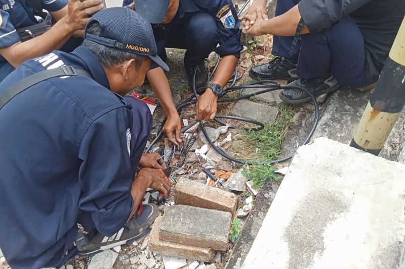 dishub-sebut-pencurian-kabel-lampu-lalin-kerap-terjadi-di-jakbar