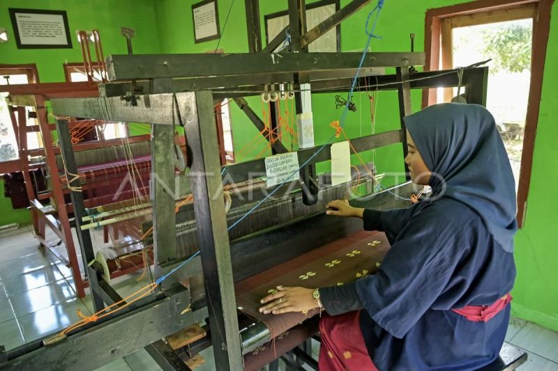 kolaborasi-tambang-untuk-masa-depan-ntb