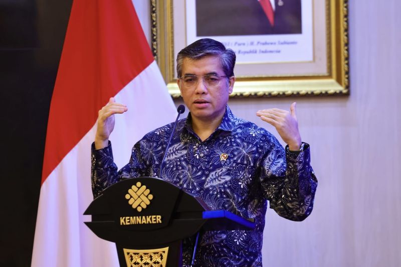 menaker-tegaskan-komunikasi-publik-sebagai-kunci-profesionalitas